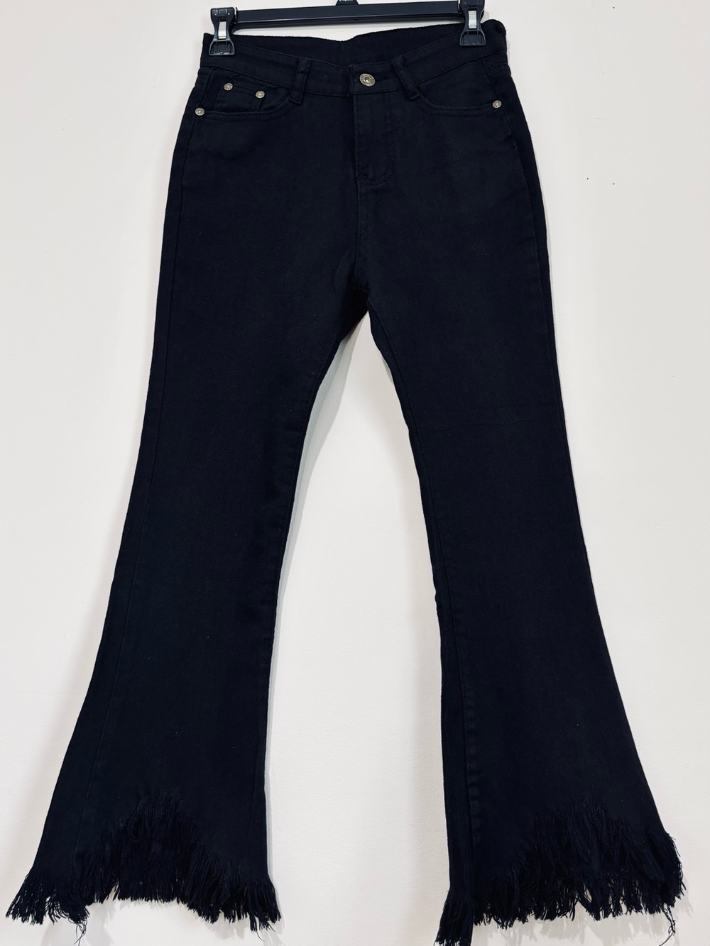 Y2K Black High Rise flare leg fringe hem light weight cropped Jeans W26